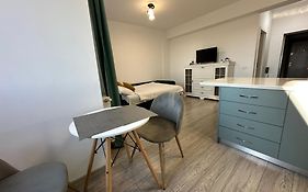 Renting Solutions Q
